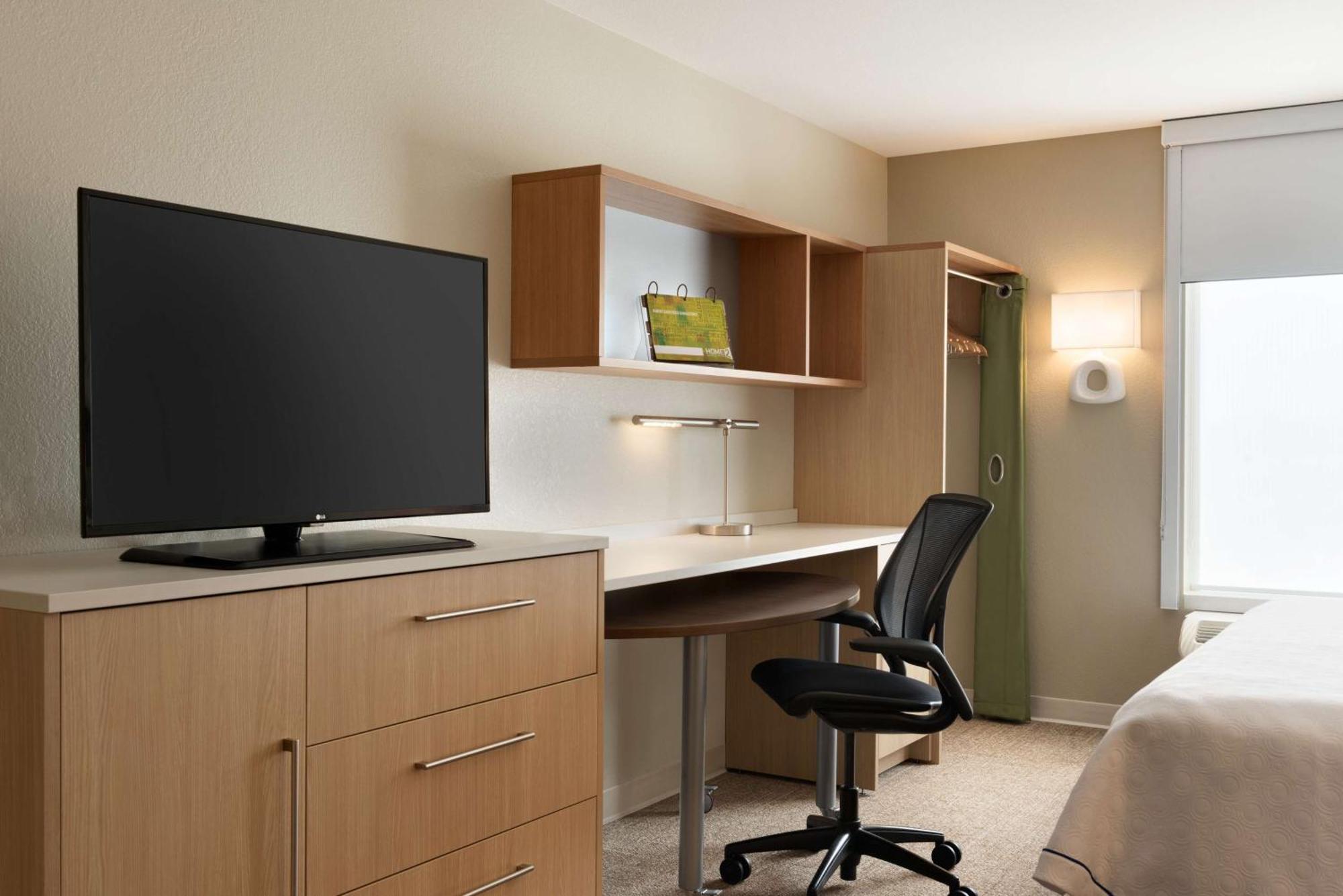 Home2 Suites By Hilton Milwaukee Brookfield Waukesha Eksteriør billede