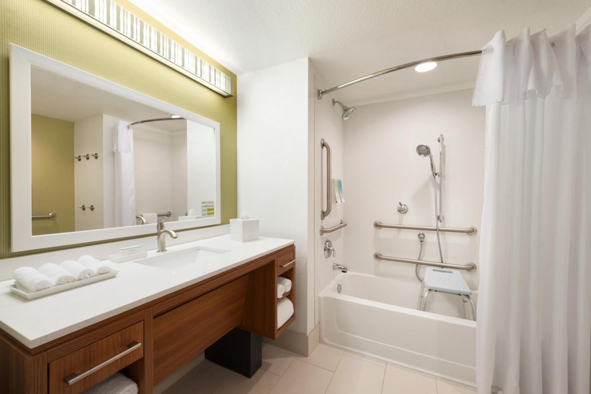 Home2 Suites By Hilton Milwaukee Brookfield Waukesha Eksteriør billede