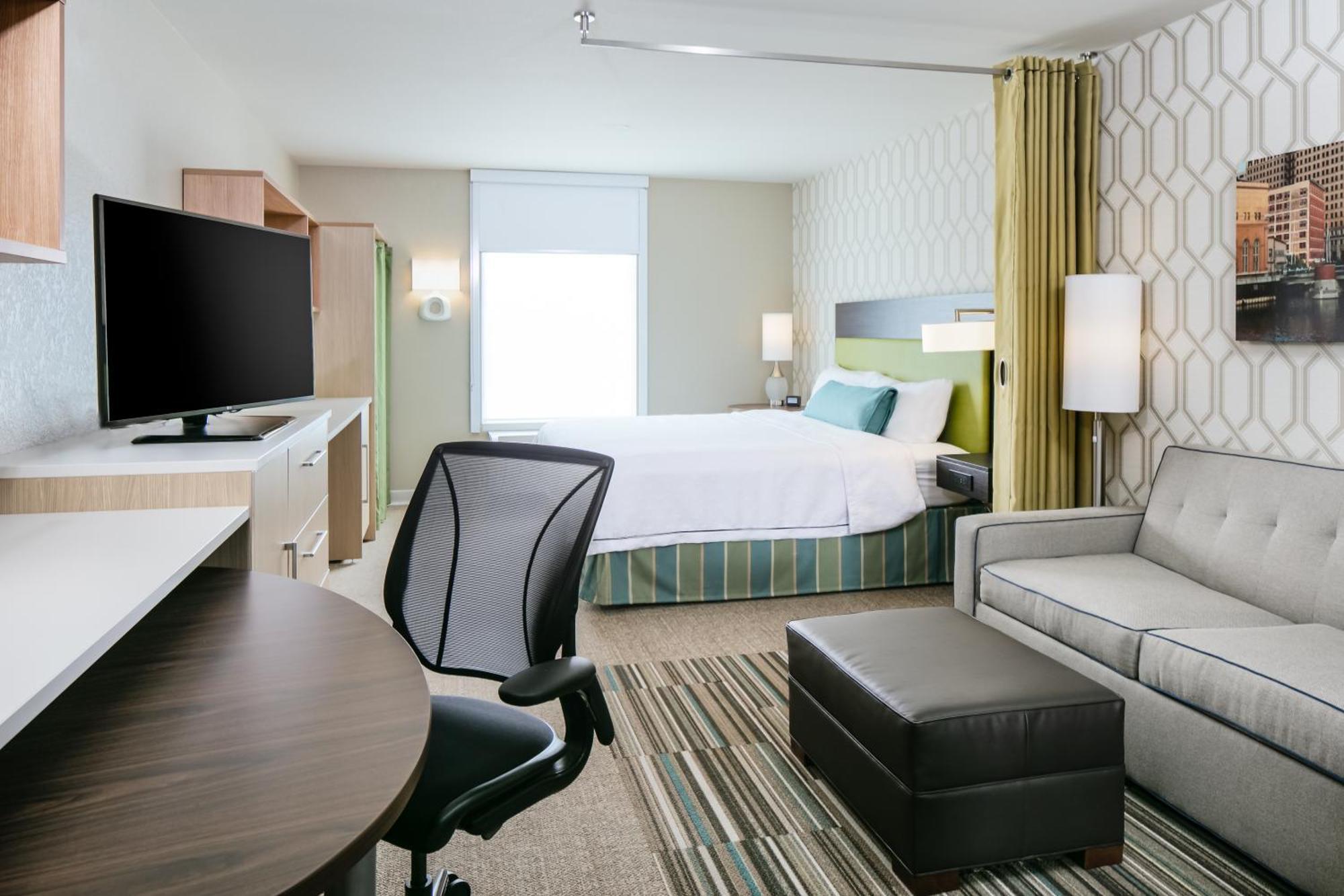Home2 Suites By Hilton Milwaukee Brookfield Waukesha Eksteriør billede